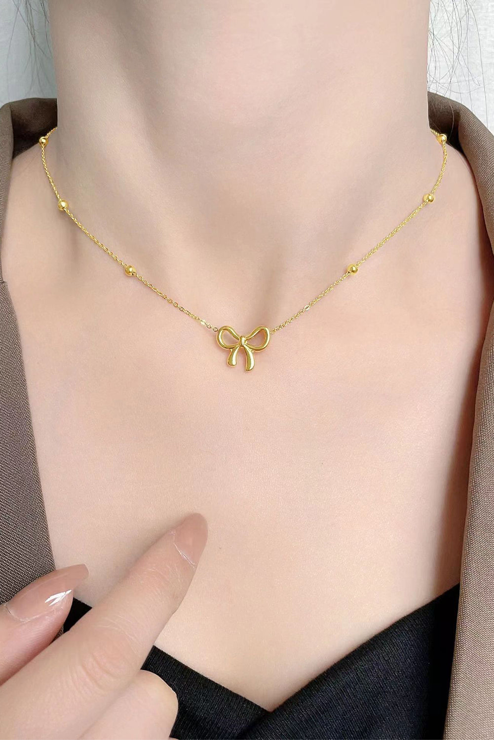 Gold Bowknot Alloy Necklace